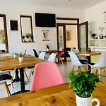 Egria Lägenhetshotell Eger