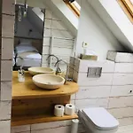Egria Lägenhetshotell 4*