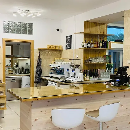 Apartahotel Egria