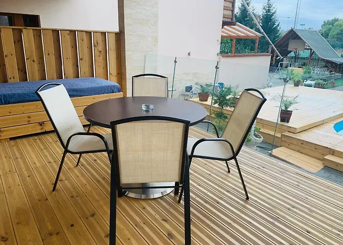 Egria 公寓式酒店 埃格尔